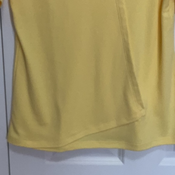 Draper’s & Damon’s Crisscross Tee - Picture 3 of 7